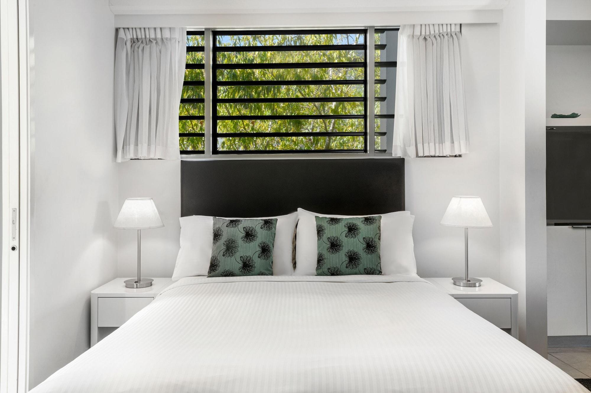 蓝色辣椒酒店 耐莉湾 外观 照片 A bedroom at the hotel