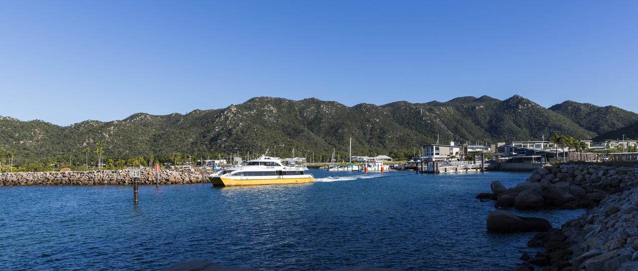 蓝色辣椒酒店 耐莉湾 外观 照片 View of the bay from the ferry terminal