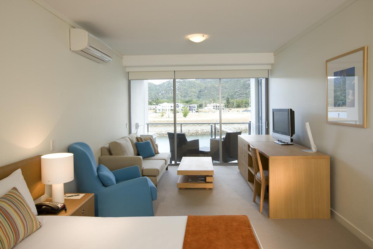 蓝色辣椒酒店 耐莉湾 外观 照片 A typical apartment at the Village